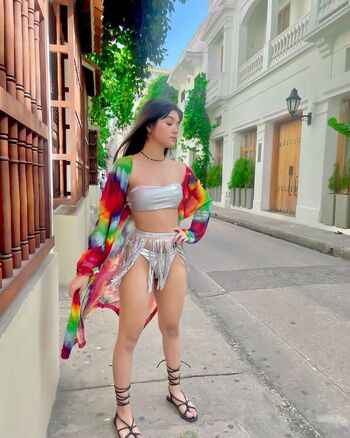 Full leaked Dimevaluu private onlyfans photo