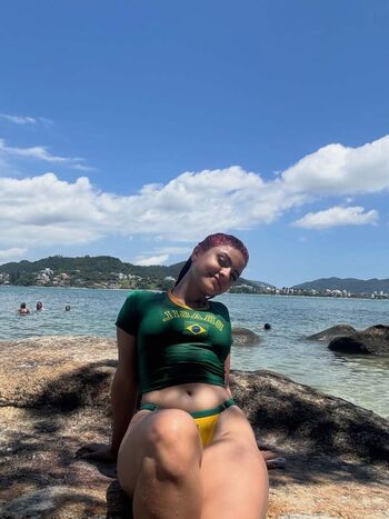 Full leaked Dinhasz private onlyfans photo