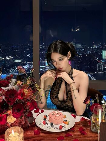 Full leaked Dinonoz private onlyfans photo