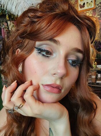 Full leaked Ditsy floral private onlyfans photo