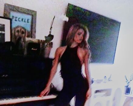 Full leaked Dixie d amelio page private onlyfans photo