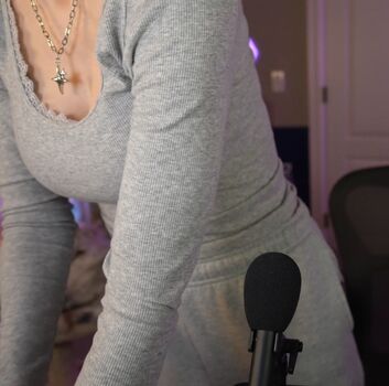 Full leaked Dizzykitten page private onlyfans photo