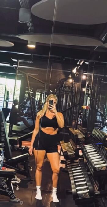 Full leaked Dj mandy private onlyfans photo
