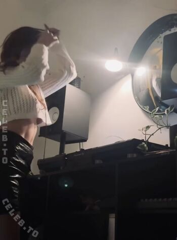 Full leaked Djane maureeyne page private onlyfans photo