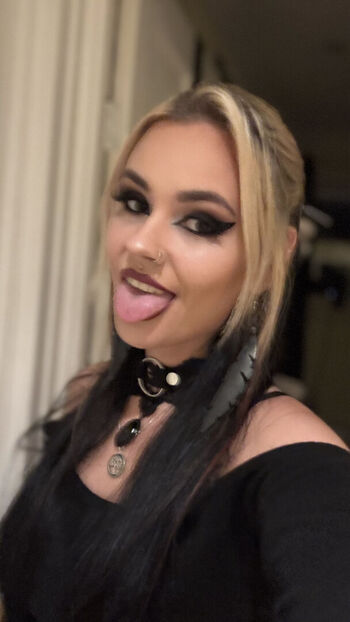 Full leaked Dogtorizzy private onlyfans photo