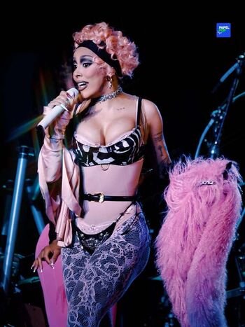 Full leaked Doja cat  page private onlyfans photo