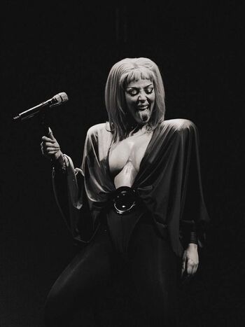 Full leaked Doja cat  page private onlyfans photo