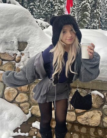 Full leaked Dollblush page private onlyfans photo