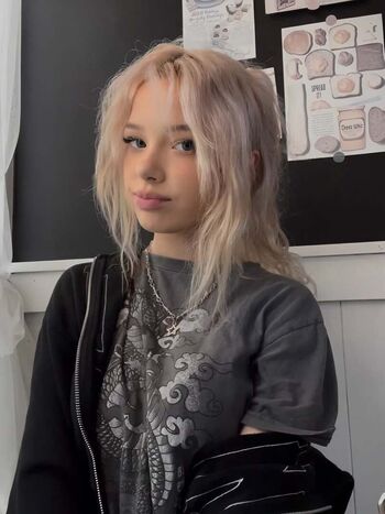 Full leaked Dollblush page private onlyfans photo