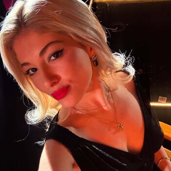 Full leaked Donya dadrasan page private onlyfans photo