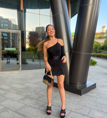 Full leaked Donya dadrasan private onlyfans photo