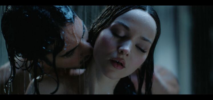 Full leaked Dove cameron page private onlyfans photo