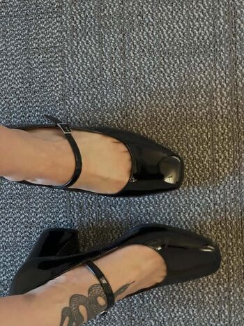 Full leaked Dove cameron page private onlyfans photo