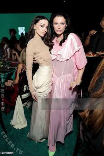 Full leaked Dove cameron page private onlyfans photo