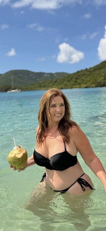 Full leaked Dr melissa newman page private onlyfans photo