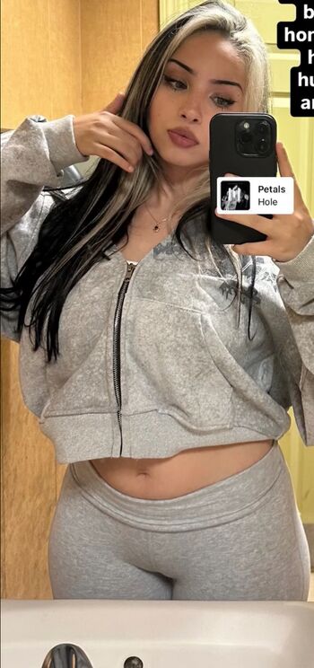 Full leaked Dracdia private onlyfans photo