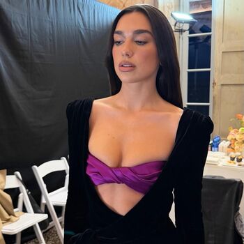 Full leaked Dua lipa  page private onlyfans photo