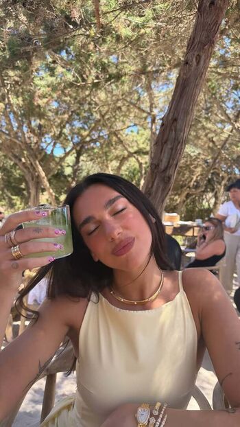 Dua Lipa