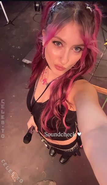 Full leaked Dueja musik private onlyfans photo