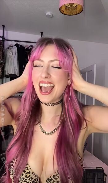 Full leaked Dueja musik private onlyfans photo