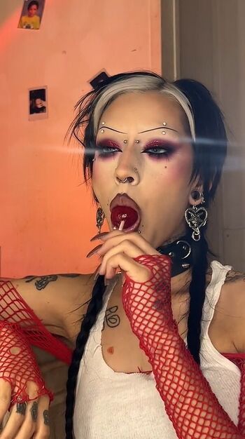 Full leaked Dumbdaisy page private onlyfans photo