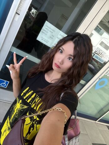 Full leaked Eatamochi private onlyfans photo