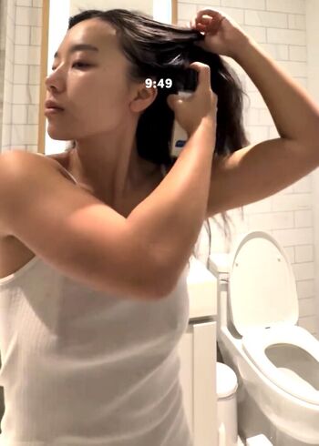 Full leaked Eatingalonediaries private onlyfans photo