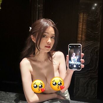 Full leaked Eca aura private onlyfans photo