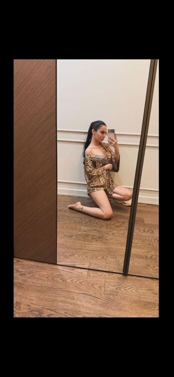 Full leaked Ece ronay  page private onlyfans photo