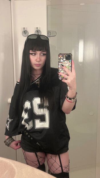 Full leaked Efcevie private onlyfans photo