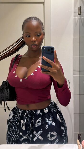 Full leaked Efosi mo efsi private onlyfans photo