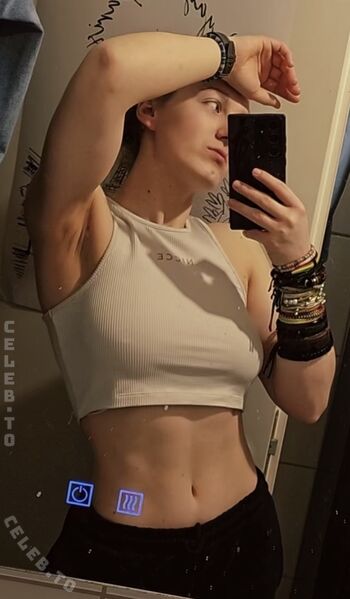 Full leaked Einfachnurchristiinaa private onlyfans photo