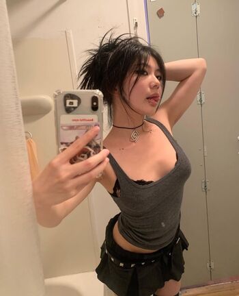 Full leaked Elainedmin private onlyfans photo