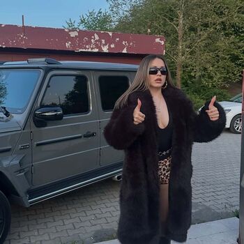 Full leaked Elanur private onlyfans photo