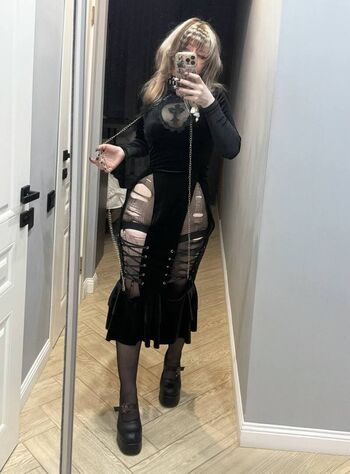 Full leaked Electro alice private onlyfans photo