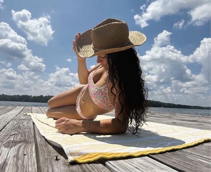 Full leaked Elena arenas page private onlyfans photo