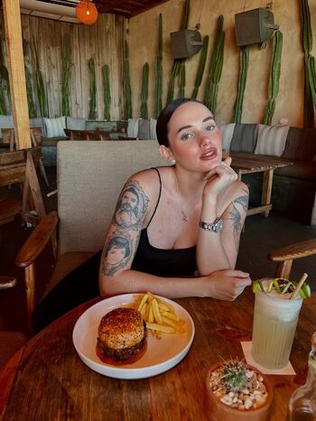 Full leaked Elena gelpi private onlyfans photo