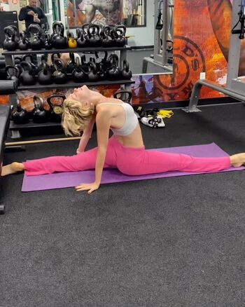 Full leaked Elena kampouris page private onlyfans photo