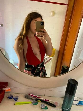 Full leaked Elenitzakara private onlyfans photo