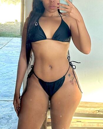 Full leaked Eliizabeth robinson private onlyfans photo