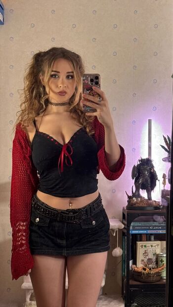 Full leaked Elina page private onlyfans photo