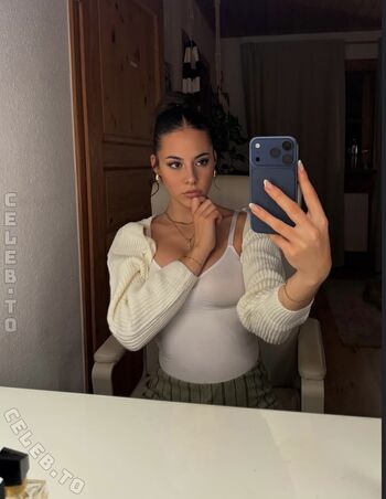 Full leaked Elisa maria private onlyfans photo