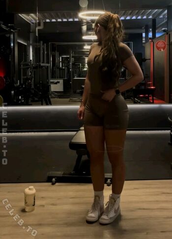 Full leaked Elisa vhs private onlyfans photo