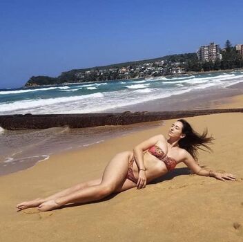 Full leaked Elise bolton bikini bowler private onlyfans photo