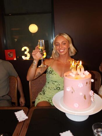 Full leaked Elizabeth clay private onlyfans photo