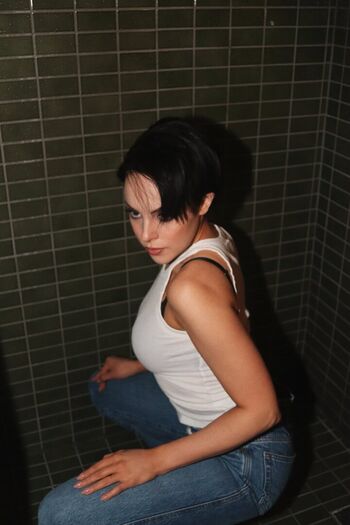 Full leaked Elizabeth gillies page private onlyfans photo