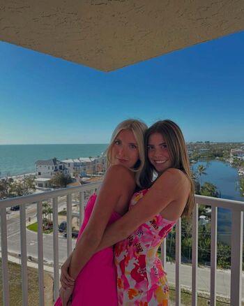 Full leaked Elizabeth levesque private onlyfans photo