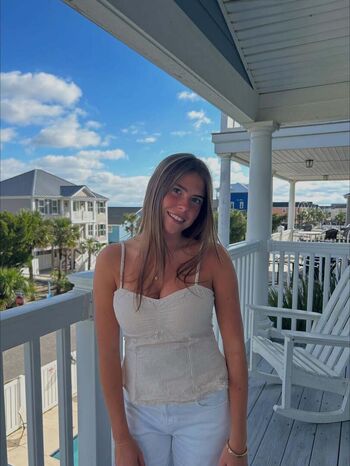 Full leaked Elizabeth levesque private onlyfans photo