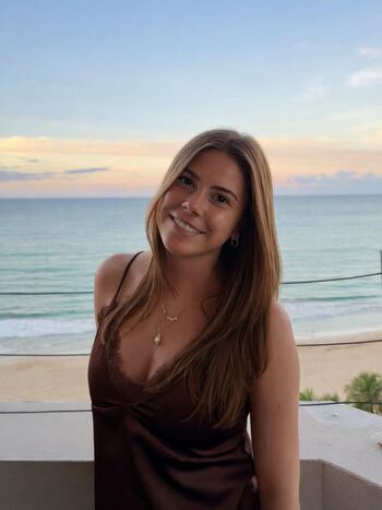 Full leaked Elizabeth levesque private onlyfans photo