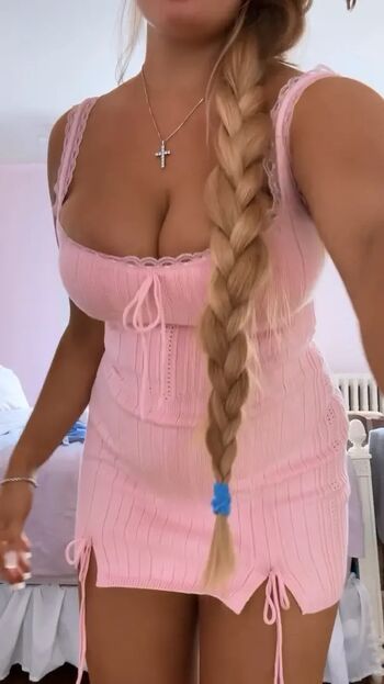 Full leaked Elizabeth m page private onlyfans photo